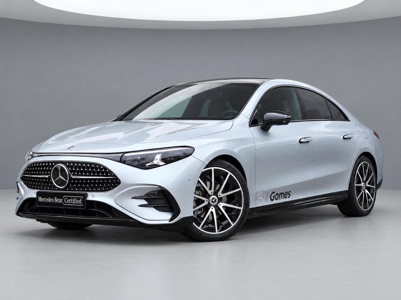 Mercedes-Benz CLA-Klasse - 180 Business Solution AMG | Night Pakket | | Panoramadak | Adaptieve Cruise Control | Dode - AutoWereld.nl