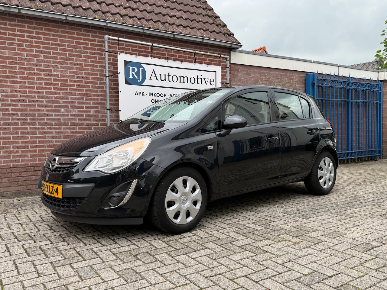 Opel Corsa - 1.4-16V Anniversary Edition APK/NAP - AutoWereld.nl