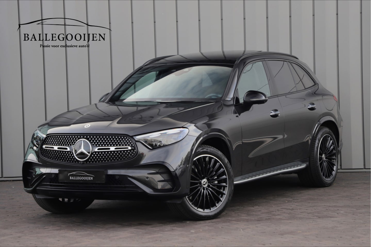 Mercedes-Benz GLC-klasse - 400e AMG 4-Matic | 381PK | Head-up | Keyless-go | Burmester | Pano | Sfeerverl. | Distroni - AutoWereld.nl