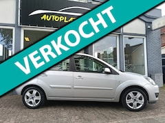 Ford Fiesta - 1.3 8V FUTURA XL/ LUXE UITVOERING/ CLIMA/ AUX/ PDC/ 15 INCH/ AFN TREKHAAK