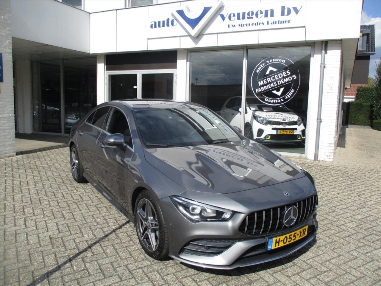 Mercedes-Benz CLA-Klasse - Coupé 180 136pk 7G-DCT AMG Line 45AMG S LOOK - AutoWereld.nl