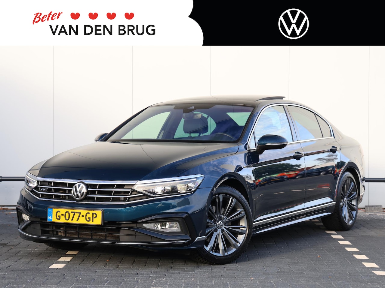 Volkswagen Passat - 1.5 TSI Elegance Business R 150 pk DSG | R-Line | Trekhaak | Panoramadak | Alcantara/Leder - AutoWereld.nl
