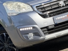 Peugeot Partner Tepee - 1.2 PureTech Active- Gris Artense- Airco/Cruise - Ruim & Praktisch