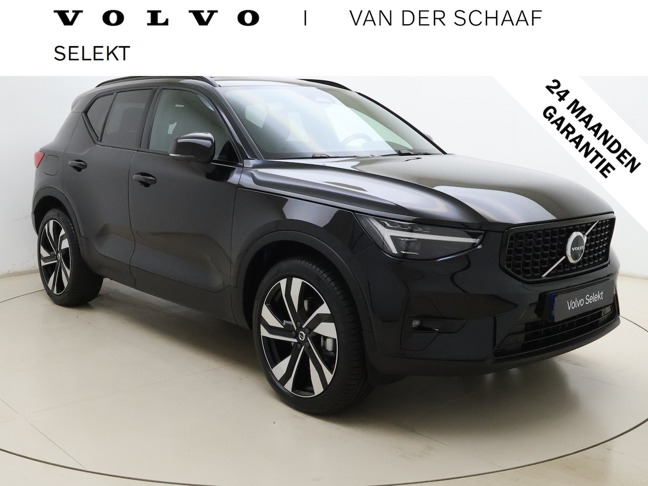 Volvo XC40 - B4 211pk Plus Dark / 20'' / Pixel Koplampen / Panoramadak / Getint Glas / Nubuck / 360 Cam - AutoWereld.nl