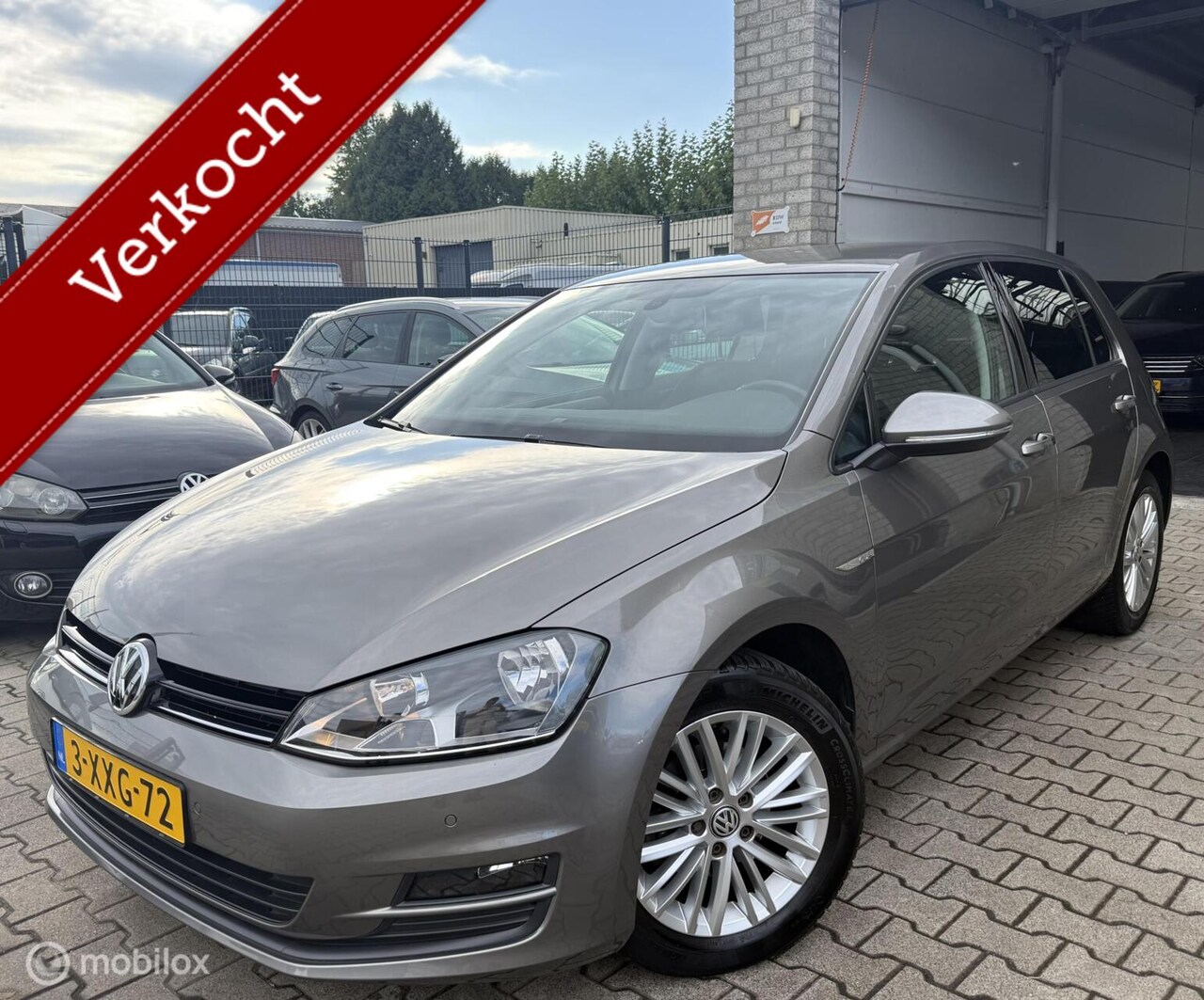 Volkswagen Golf - 1.2 TSI CUP Edition /1STE Eigenaar! /NL Auto - AutoWereld.nl