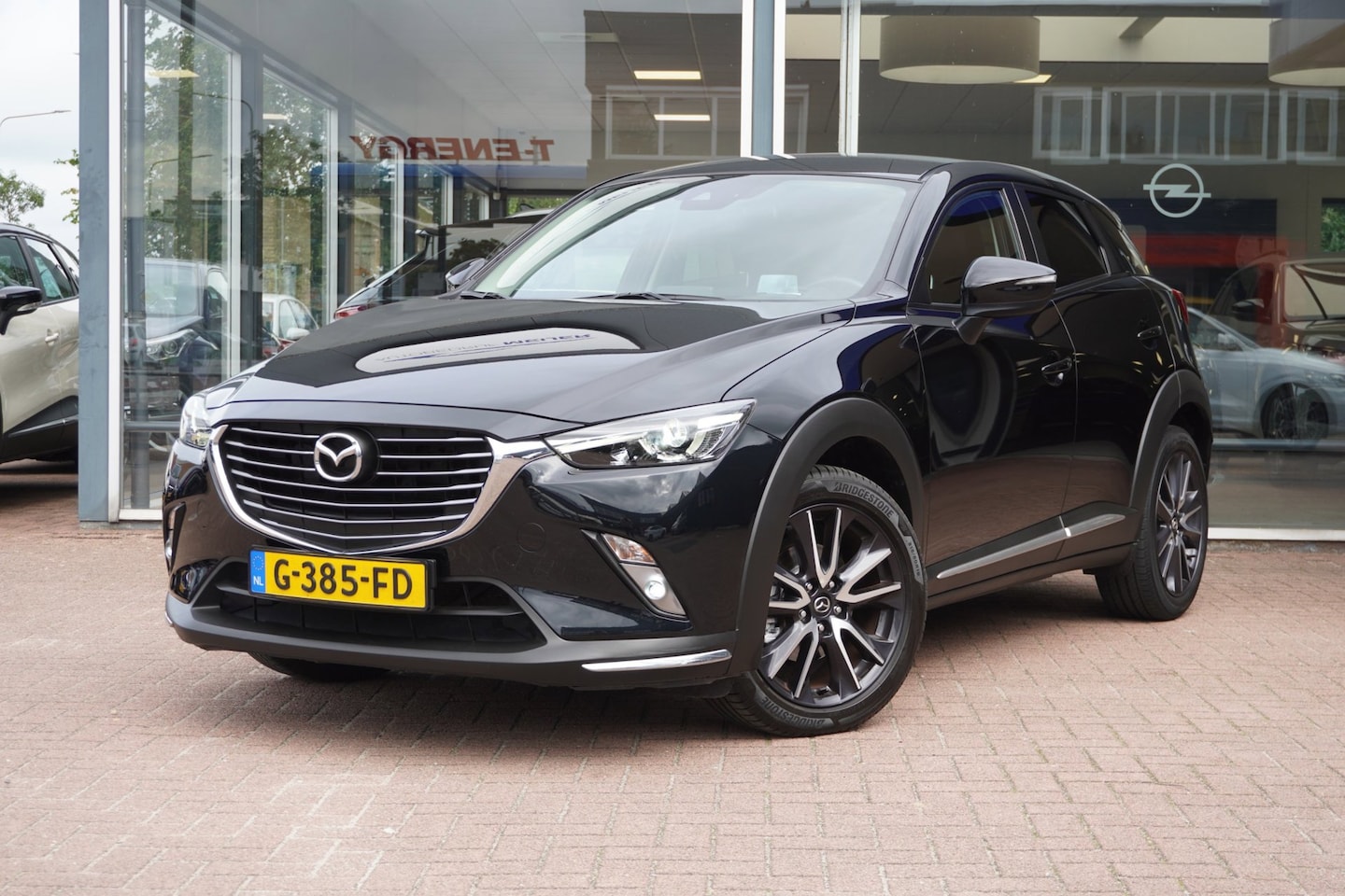 Mazda CX-3 - 2.0 SkyActiv-G 120 GT-M Automaat | 71.000KM | Navigatie | Airco | Elek. pakket | Trekhaak - AutoWereld.nl