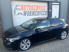 Volkswagen Golf - 1.5 TSI Life Business