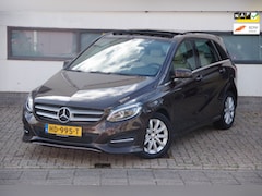 Mercedes-Benz B-klasse - 180 Ambition |1e eigenaar| Dealer onderhouden| Nieuwstaat|