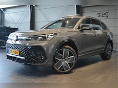 Volkswagen Tiguan - 1.5 eHybrid 3X R-LINE Black Style head up pano 20 inch 272 pk