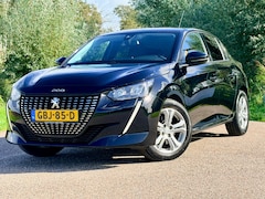 Peugeot 208 - 1.2 PureTech Allure Pack Carplay 360Camera 16INCH Cruise Control Perfect Onderhouden