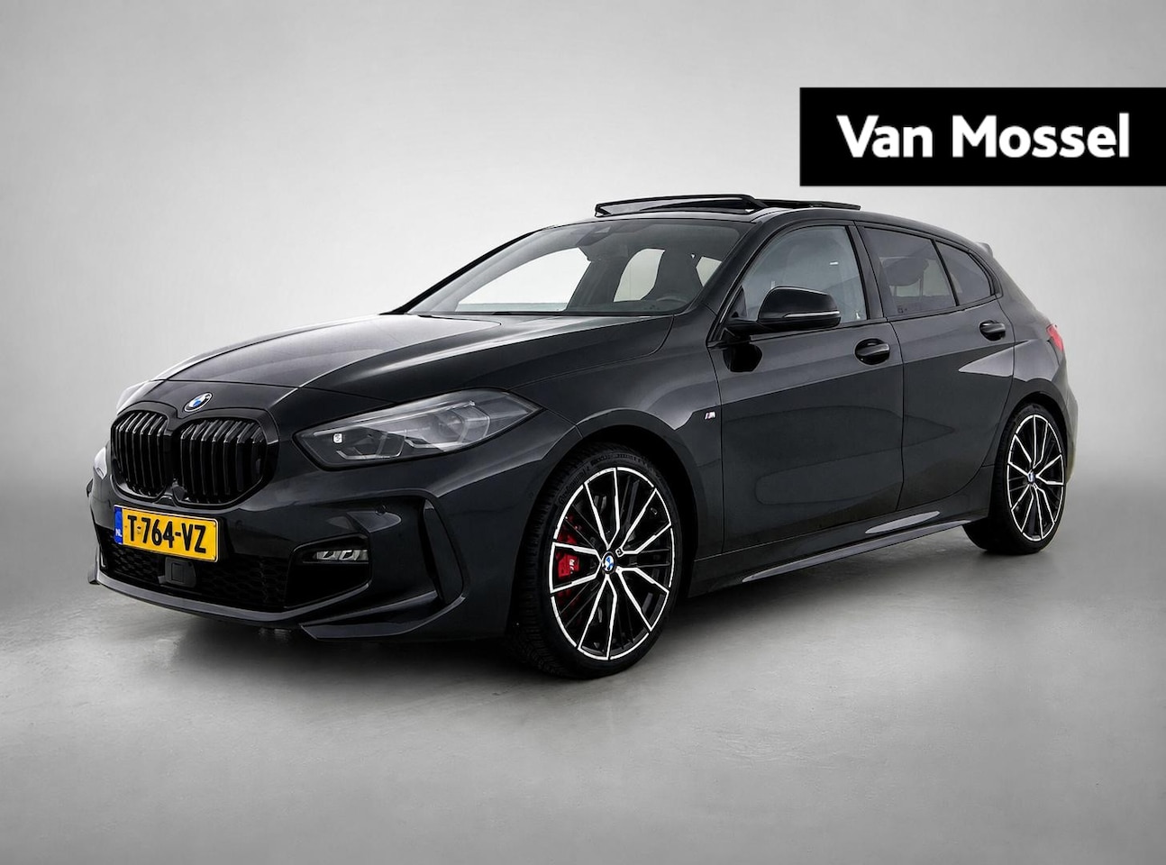 BMW 1-serie - 118i Business Edition Plus | Wordt verwacht | M-Sport PRO | Kuipstoelen | Panoramadak | Ha - AutoWereld.nl