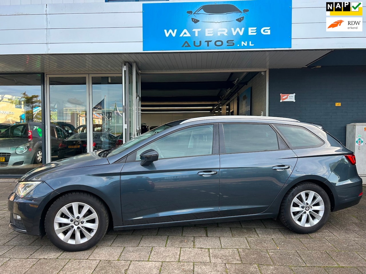 SEAT Leon ST - 1.0 EcoTSI Style Business Intense Navi/Clima/PDC/CC - AutoWereld.nl