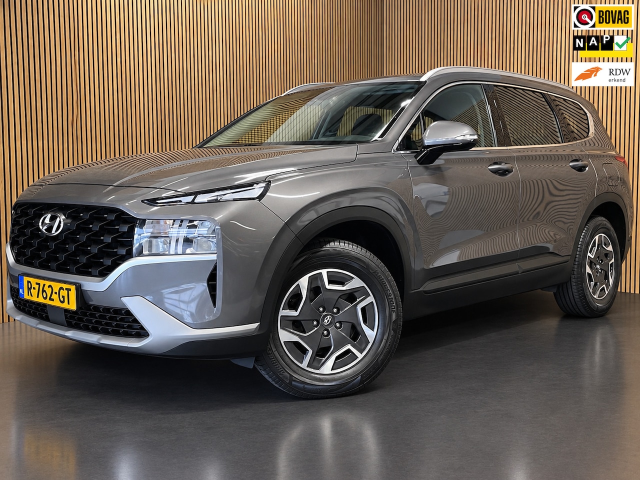 Hyundai Santa Fe - 1.6 T-GDI HEV i-Motion|TREKH.|ACC|STOELVERW|CARPLAY|CAMERA|CLIMATE, CRUISE CTRL|LANE-ASSIS - AutoWereld.nl