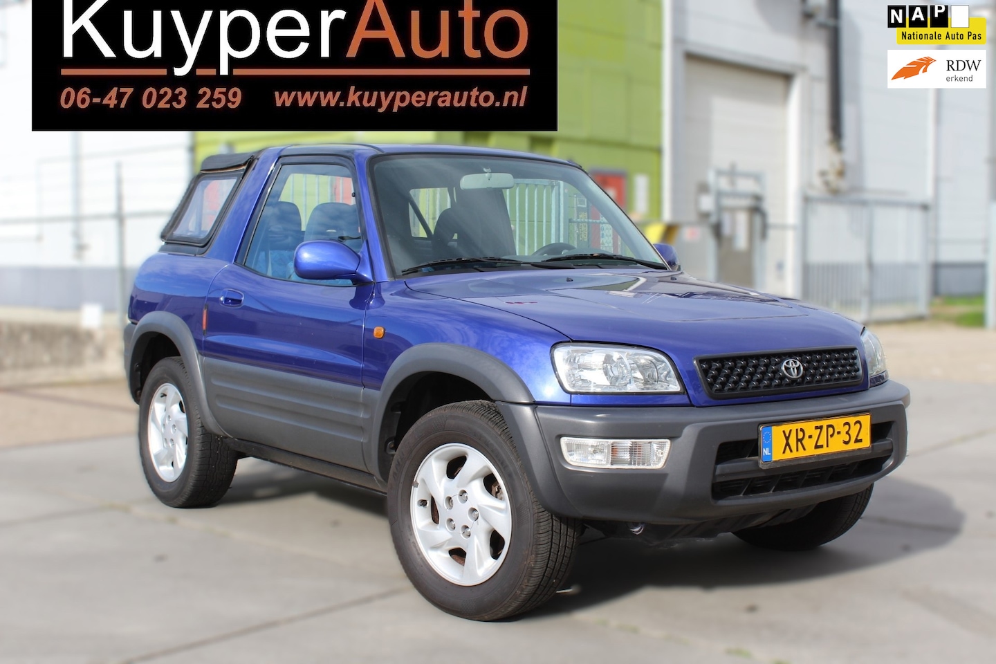Toyota FunCruiser RAV4 - 2.0i Softtop NAP LAGE KM AIRCO TREKHAAK 4WDR GOED ONDERHOUDEN - AutoWereld.nl