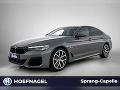 BMW 5-serie - 545e xDrive M Sport | Camera | Adaptive Cruise | Stoelverwarming |