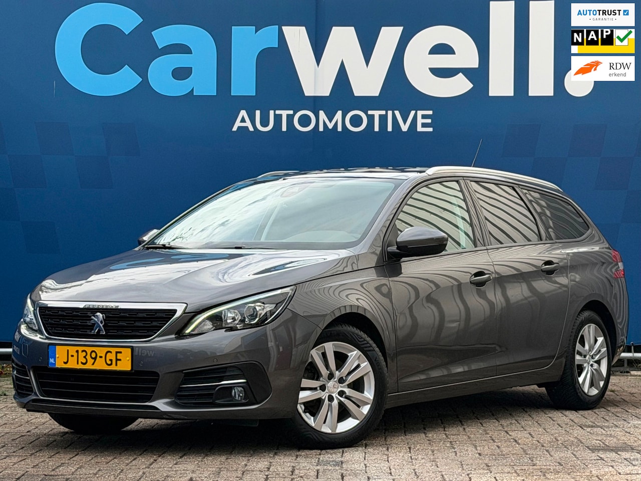 Peugeot 308 SW - 1.2 PureTech Executive|2e Eigenaar|Distributie vv in 2026|Navi|Pano|Carplay|Climate|Cruise - AutoWereld.nl