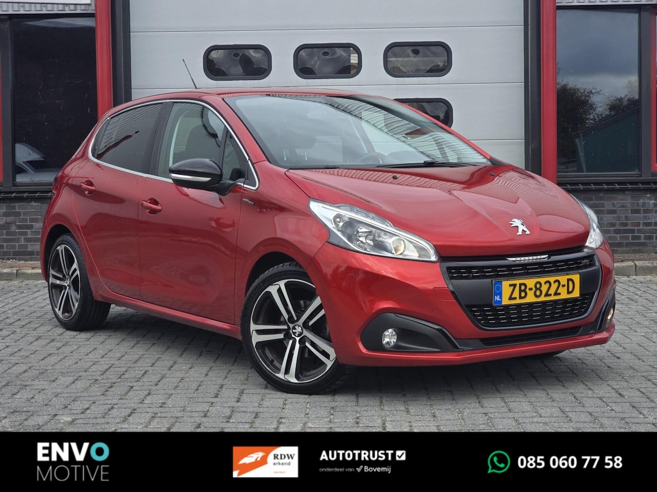 Peugeot 208 - 1.2 PureTech GT-Line Automaat Navi/Carplay/LMV - AutoWereld.nl