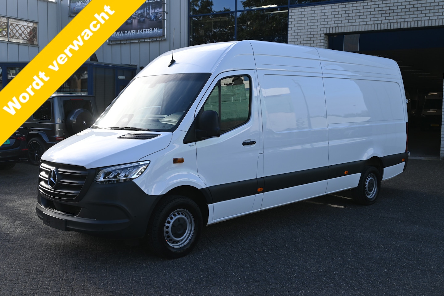 Mercedes-Benz Sprinter - 317 CDI L3H2 Pro LED, MBUX navigatie met camera en parkeerpakket, Etc. - AutoWereld.nl