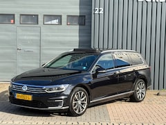 Volkswagen Passat Variant - 1.4 TSI GTE Highline|Pano| Trekhaak|Stoel Verwarming |ACC|Sfeer