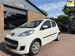 Peugeot 107 - 1.0-12V XS automaat / airco