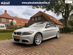 BMW 3-serie - 318i Business Line Sport Aut. | M-Pakket | Xenon | Historie | Sportstoelen | Alcantara | 1
