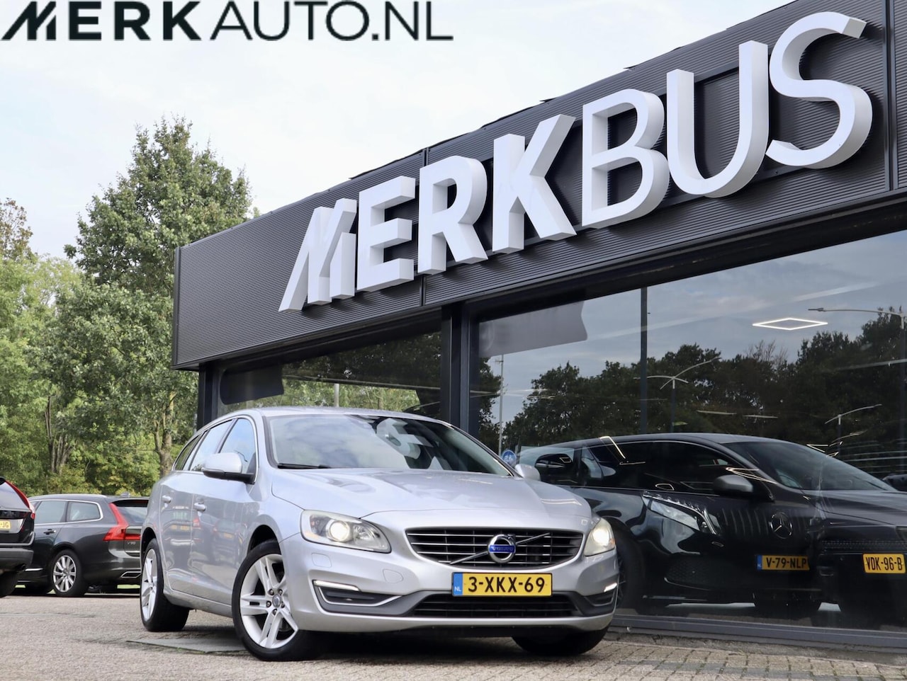 Volvo V60 - 1.6 T3 Summum 1.6 T3 Summum - AutoWereld.nl