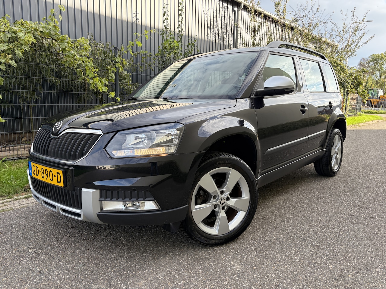 Skoda Yeti Outdoor - 1.2 TSI Ambition / CRUISE / AIRCO / 75dkm! NAP! - AutoWereld.nl