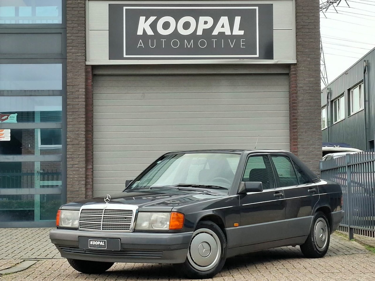 Mercedes-Benz 190-serie - 1.8 E Basic | Elektrische ramen | 5-bak | CV - AutoWereld.nl