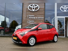 Toyota Aygo - 1.0 VVT-i x-play limited 5-deurs 72pk | Airco | Achteruitrijcamera | Apple Carplay/Android