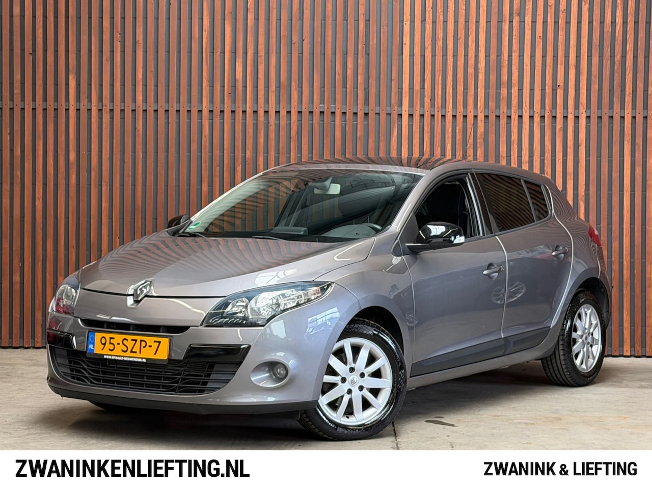 Renault Mégane - 1.4 TCe Parisienne Navi-Clima-Cruise-Keyless-65 Dkm!-NAP - AutoWereld.nl