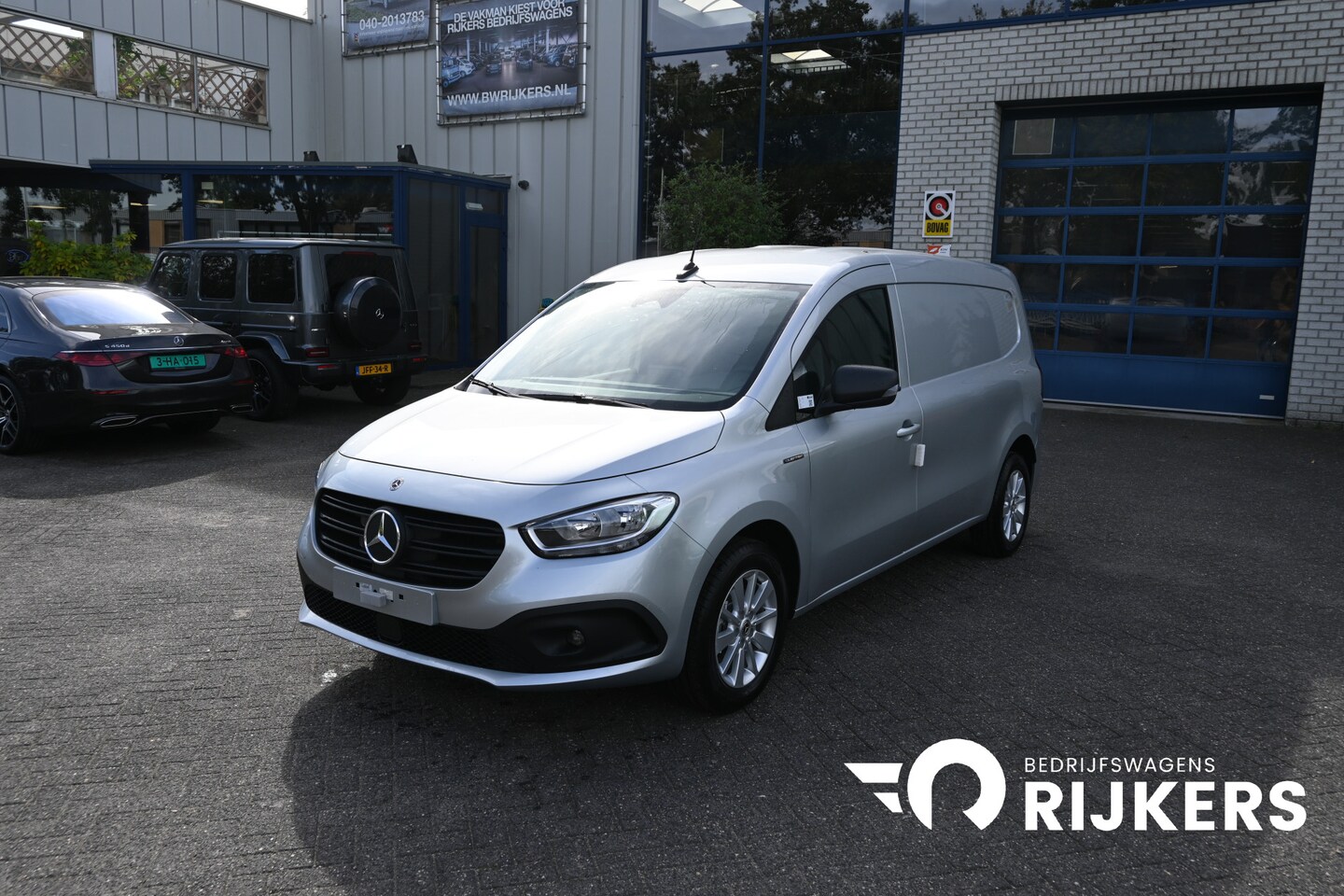 Mercedes-Benz eCitan - 112 Pro L2 51 kWh Climate controle, Snellader, Zitcomfort pakket, Armsteun, Etc. - AutoWereld.nl