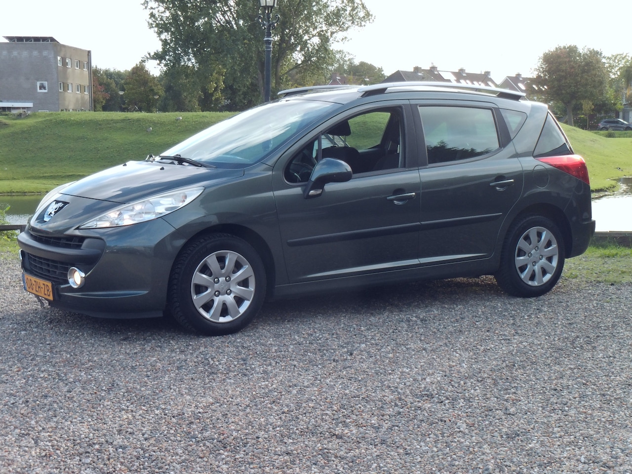Peugeot 207 SW - 1.6 VTi XS Automaat - Airco - Panoramadak - AutoWereld.nl