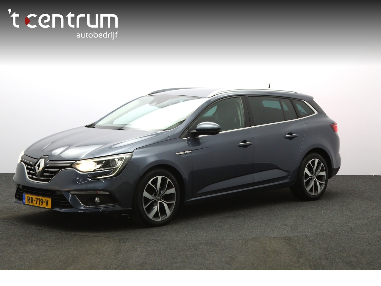 Renault Mégane Estate - 132 PK 1.2 TCe 130 PK Automaat Bose, Trekhaak, Massage, Stoelverwarming, Stuurverwarming - AutoWereld.nl