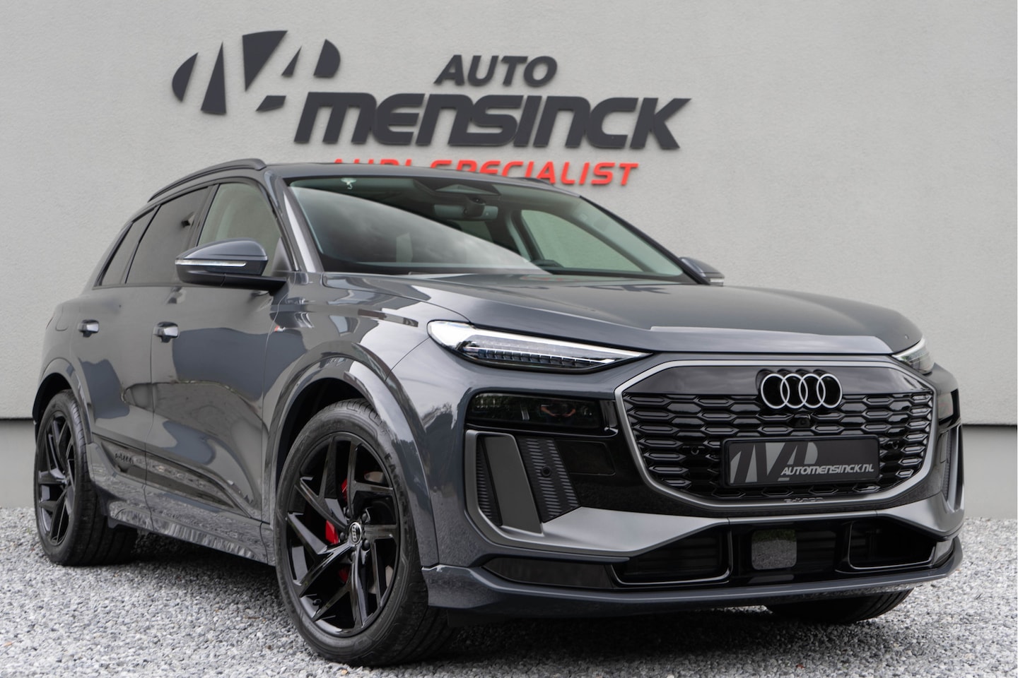 Audi Q6 e-tron - Quattro / Fisc. €78330,-/ S-line/ Top View/ B&O/ Panoramadak/ Trekhaak/ 100kWh Accu - AutoWereld.nl