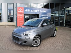 Fiat 500 - Icon 42 kWh Automaat Airco Carplay Camera Stoelverwaring Super mooi en compleet