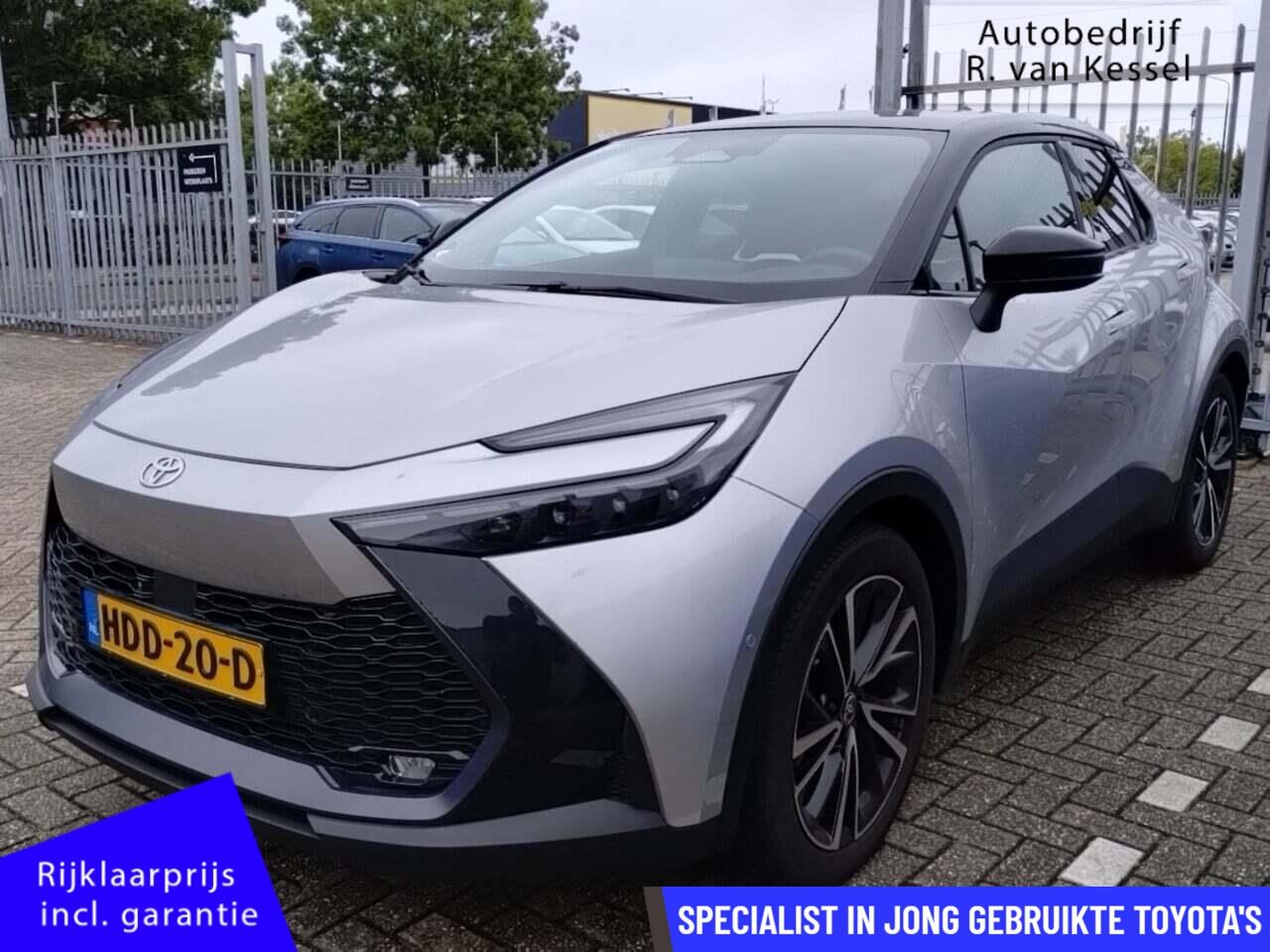 Toyota C-HR - 2.0 Plug-in Hybrid 220 Executive I Panoramadak I NL-auto - AutoWereld.nl