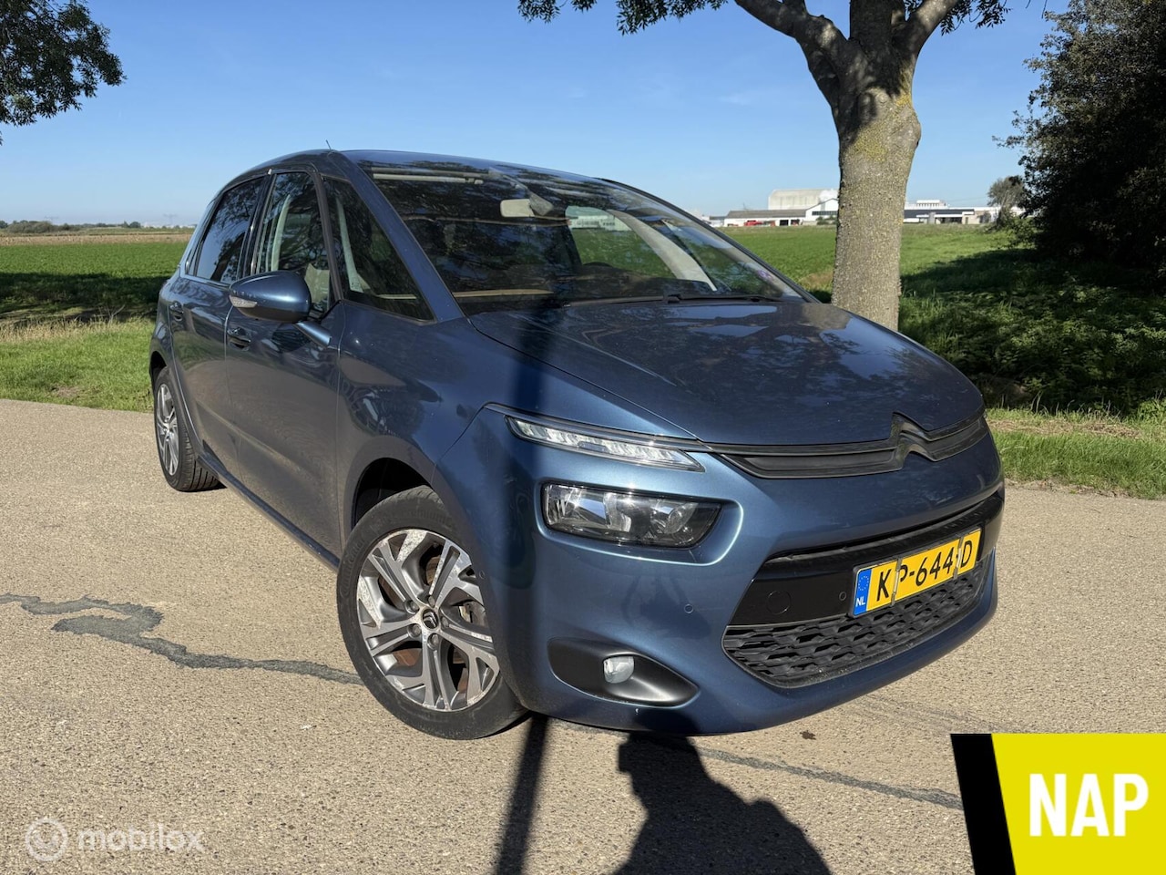Citroën C4 Picasso - 1.2 PureTech Intensive NWE APK - AutoWereld.nl