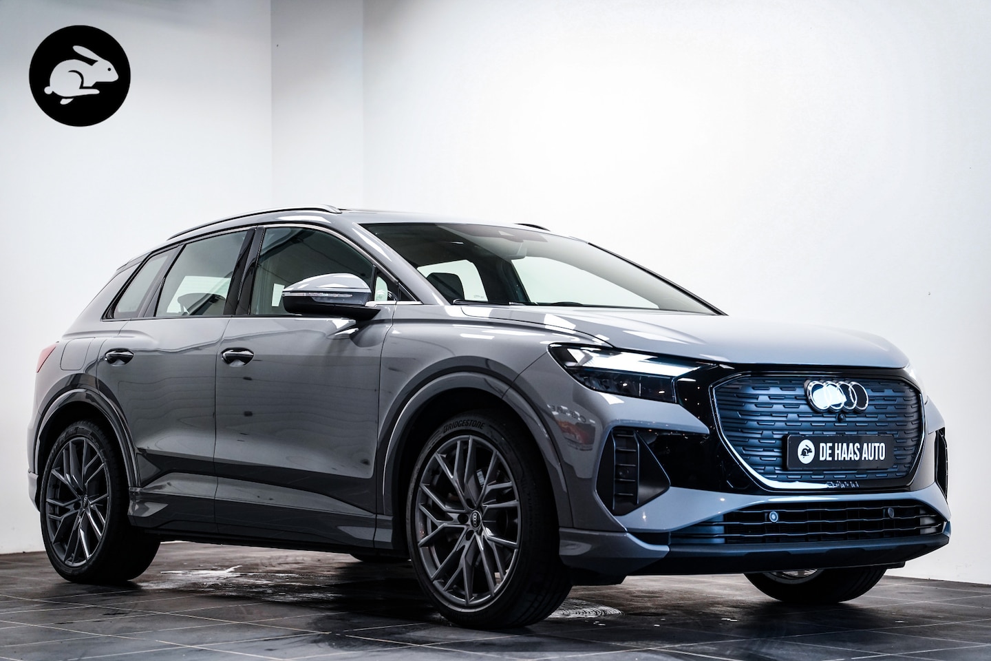 Audi Q4 e-tron - 40 S-Line|Pano dak|Ruitleder|21 inch|Sonos - AutoWereld.nl