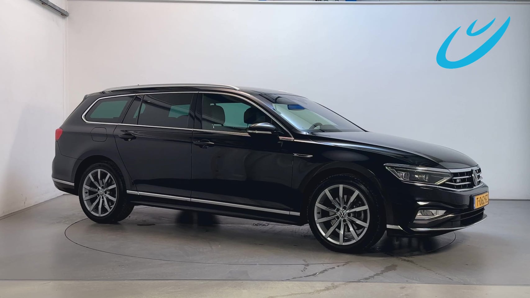 Volkswagen Passat Variant - 1.5 TSI DSG R-Line Business Camera Leder LED Navigatie Climate Control - AutoWereld.nl