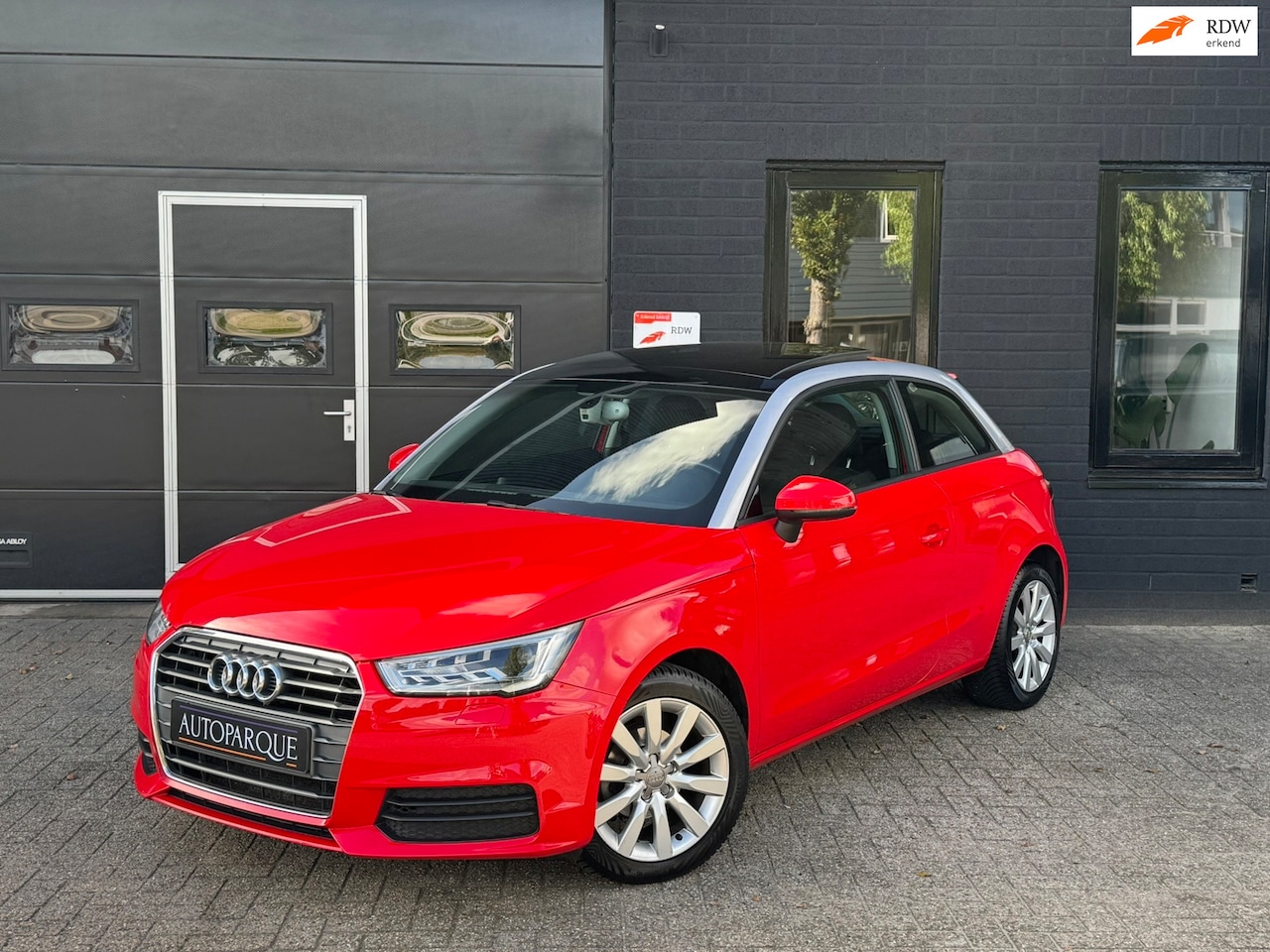 Audi A1 - 1.0 TFSI Design Pro Line - Pano - Automaat - Stoelverwarming - AutoWereld.nl