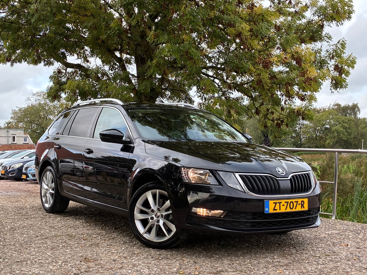 Skoda Octavia Combi - 1.0 TSI Greentech Clever Edition | Automaat + Half/Leder + Cruise Nu € 9.975,-!!! - AutoWereld.nl