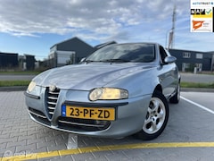 Alfa Romeo 147 - 1.6 T.Spark Ed. Sportiva|NAP|BOEKJES|APK|