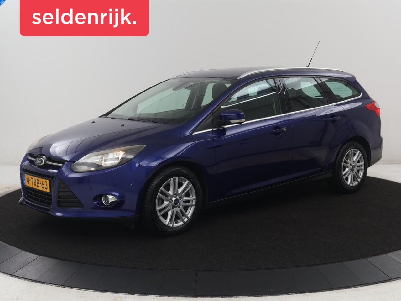 Ford Focus Wagon - 1.0 EcoBoost Edition Plus | Navigatie | Parkeerhulp | - AutoWereld.nl