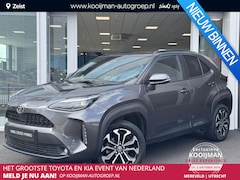 Toyota Yaris Cross - Dynamic + Comfort pakket | Parkeersensoren voor + achter | Stoelverwarming voor | Camera |