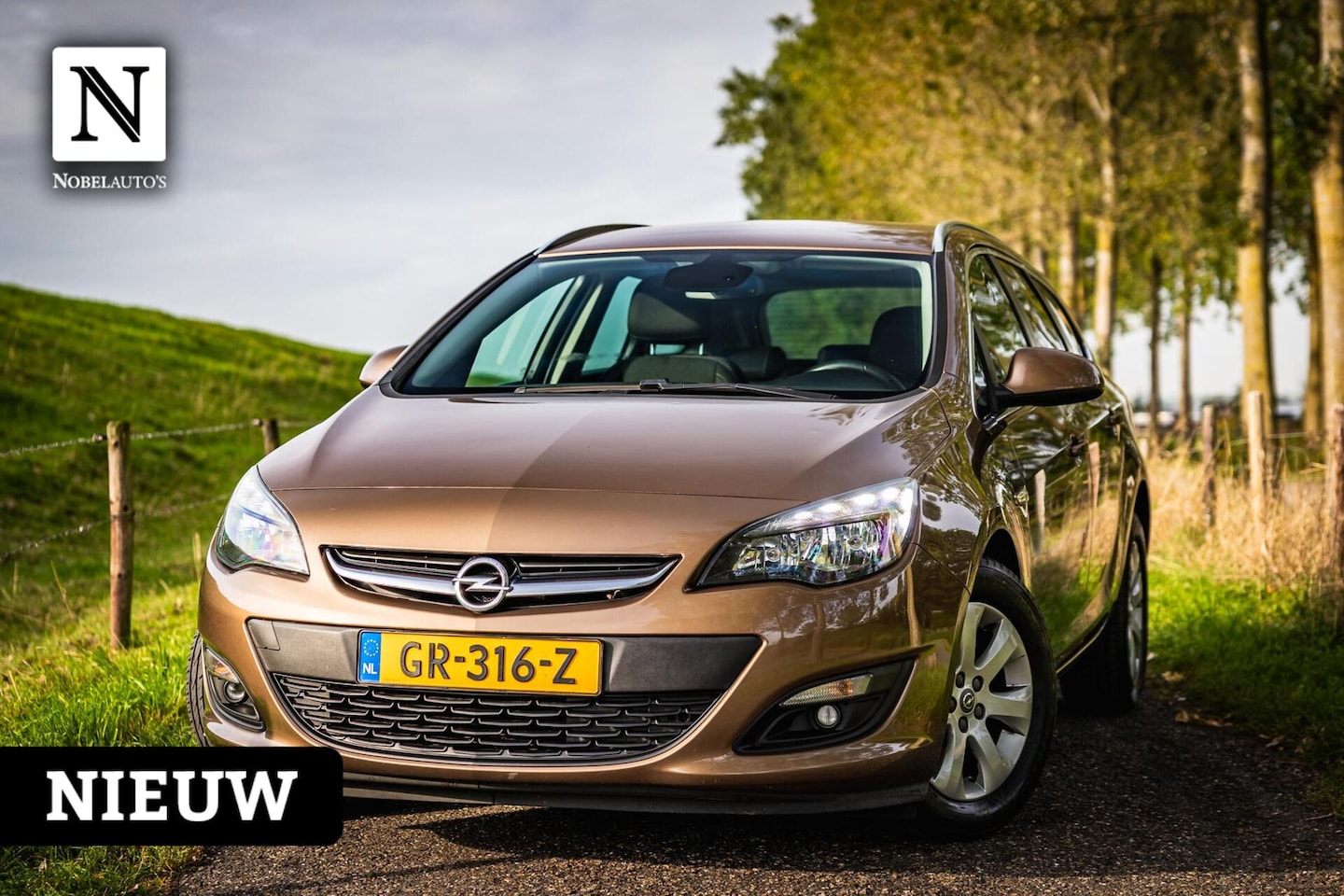 Opel Astra Sports Tourer - 1.4 Turbo Edition 1.4 Turbo Edition - AutoWereld.nl