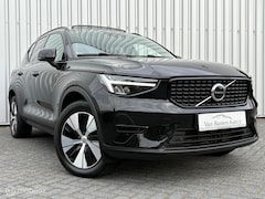 Volvo XC40 - 1.5 T4 Plug-in hybrid Plus Dark | Pano | Camera | BTW | 2023 | Harman / Kardon | Phev | Vo