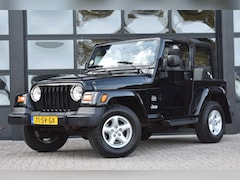 Jeep Wrangler - 4.0i Hardtop Sahara '06 Cruise Airco Hardtop/Softtop Inruil mogelijk
