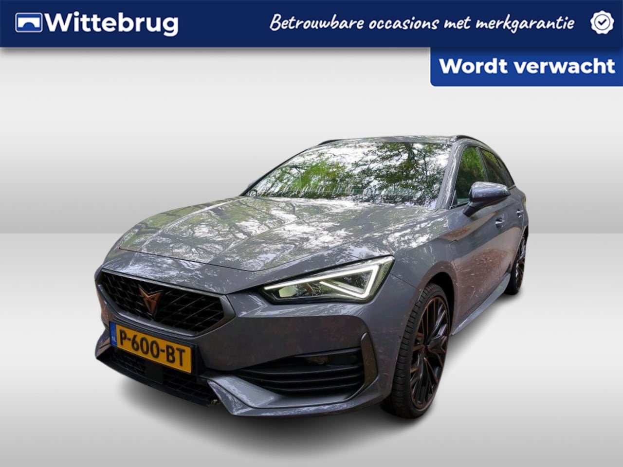 CUPRA Leon Sportstourer - 1.4 e-Hybrid VZ Performance / AUTOMAAT/ 245 PK/ TREKHAAK/ ACC/ PARK.SENSOR.V+A/ CAMERA/ ST - AutoWereld.nl