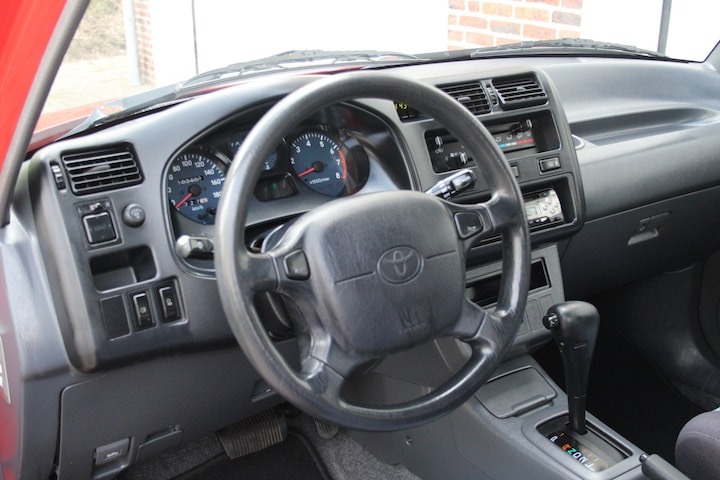 toyota-funcruiser-rav4-2-0i-sr-3-deurs-automaat-nap.jpg