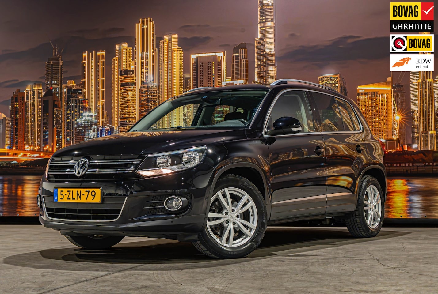 Volkswagen Tiguan - 2.0 TDI R-Line Edition 2.0 TDI R-Line Edition - AutoWereld.nl